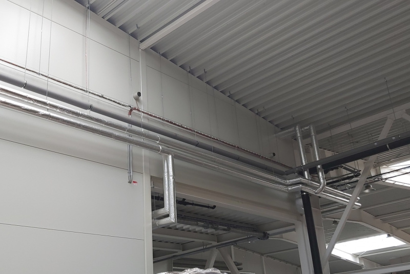 Priemyselné objekty / výrobné haly