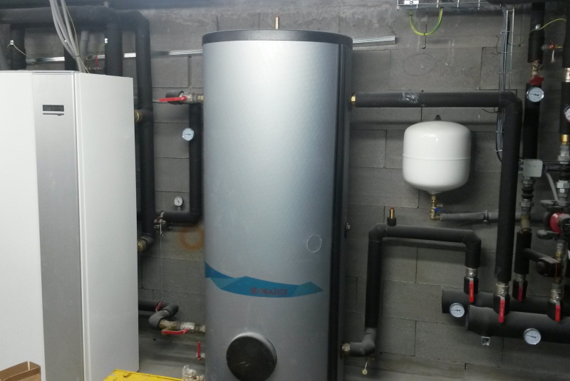 Ústredné kúrenie / RODINNÉ DOMY