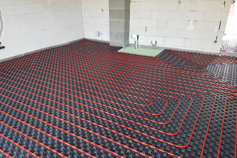 Ústredné kúrenie / RODINNÉ DOMY