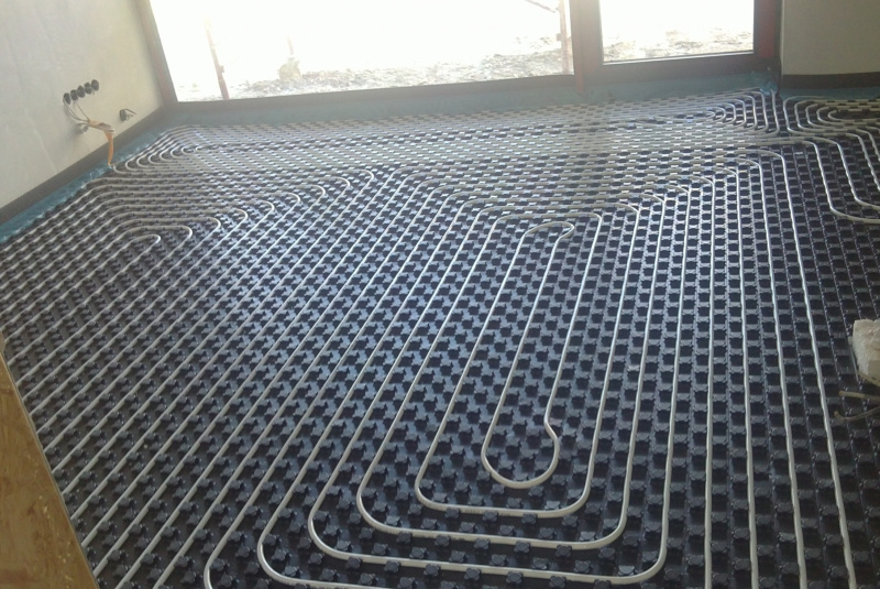 Ústredné kúrenie / RODINNÉ DOMY