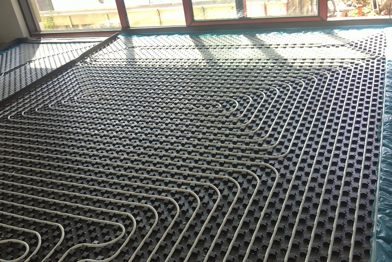 Ústredné kúrenie / RODINNÉ DOMY