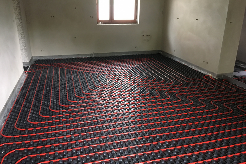 Ústredné kúrenie / RODINNÉ DOMY