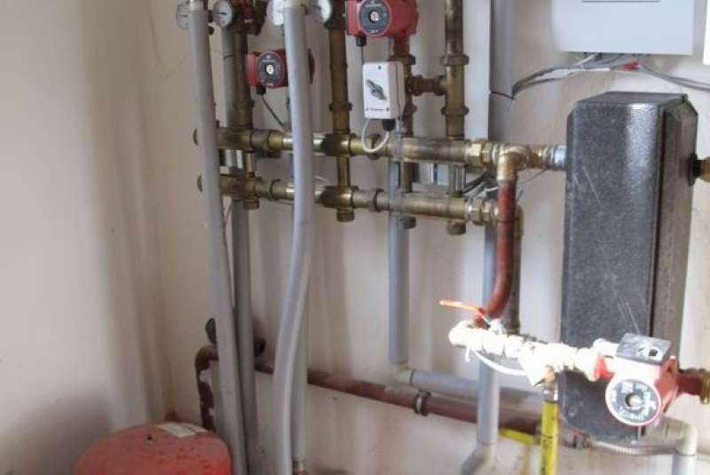 Ústredné kúrenie / RODINNÉ DOMY