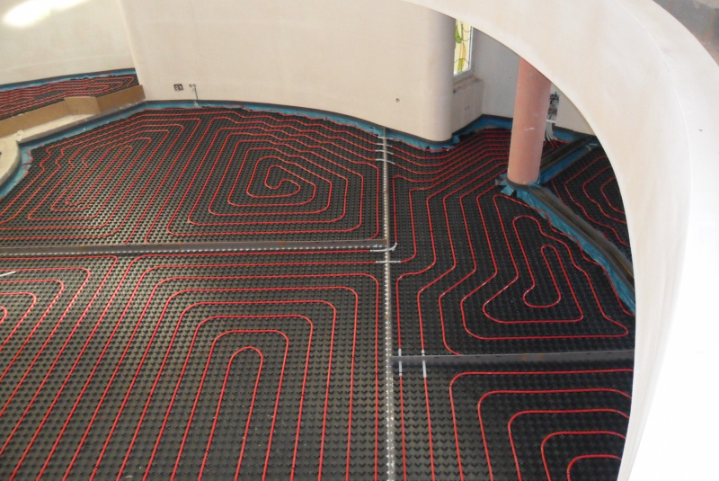 Ústredné kúrenie / RODINNÉ DOMY