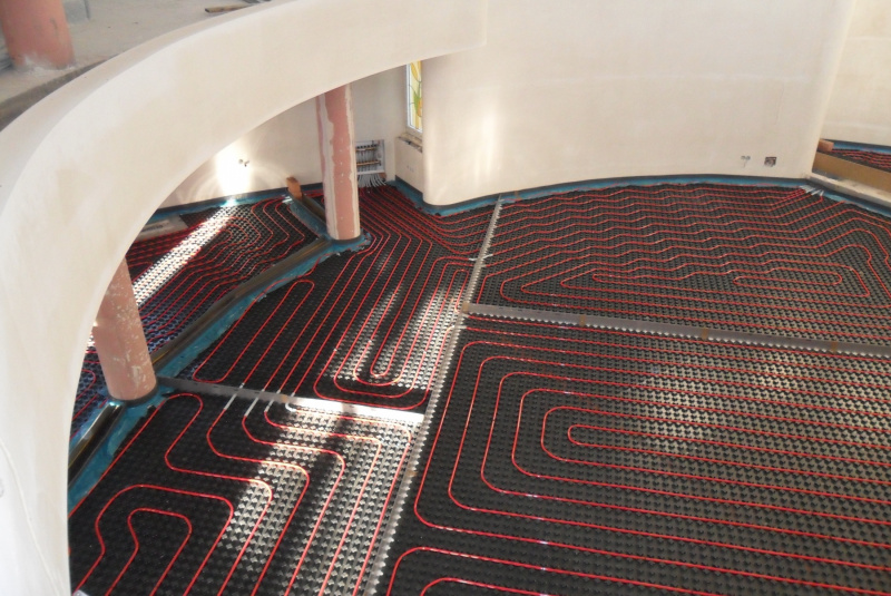 Ústredné kúrenie / RODINNÉ DOMY