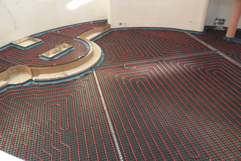 Ústredné kúrenie / RODINNÉ DOMY