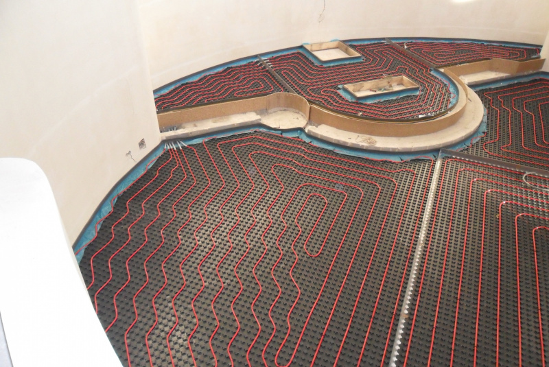 Ústredné kúrenie / RODINNÉ DOMY