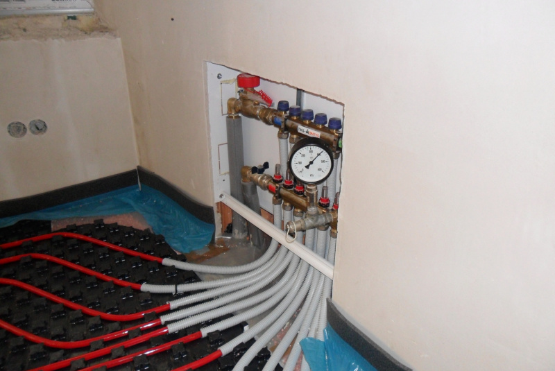 Ústredné kúrenie / RODINNÉ DOMY