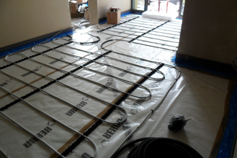 Ústredné kúrenie / RODINNÉ DOMY