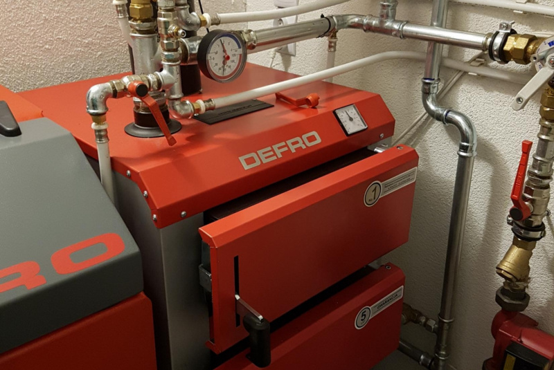 Ústredné kúrenie / PRIEMYSELNÉ  OBJEKTY / VÝROBNÉ  HALY - foto