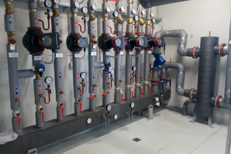 Ústredné kúrenie / PRIEMYSELNÉ  OBJEKTY / VÝROBNÉ  HALY - foto