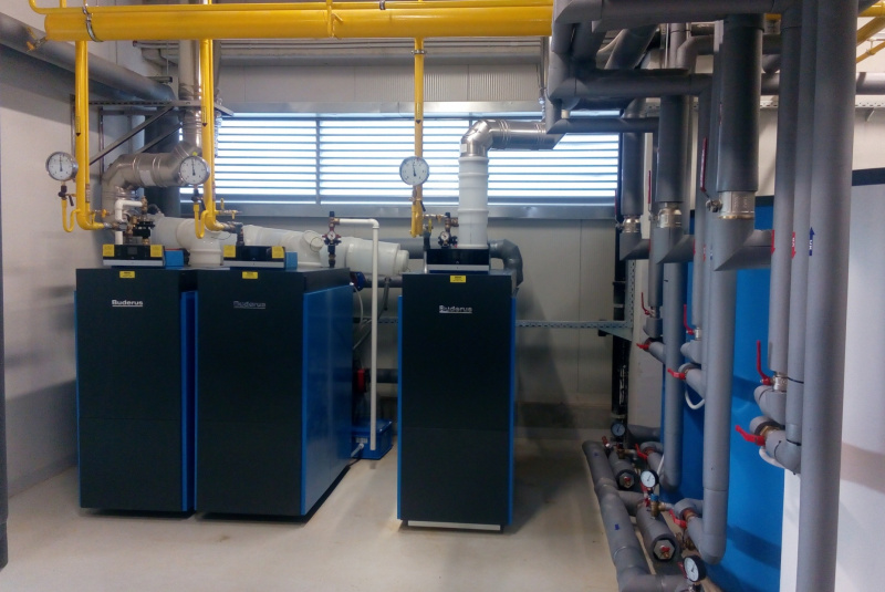 Ústredné kúrenie / PRIEMYSELNÉ  OBJEKTY / VÝROBNÉ  HALY - foto