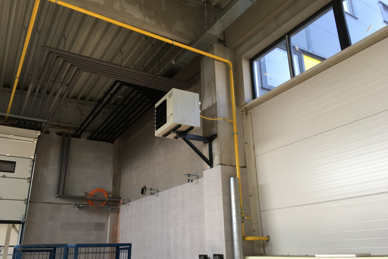 Ústredné kúrenie / PRIEMYSELNÉ  OBJEKTY / VÝROBNÉ  HALY - foto