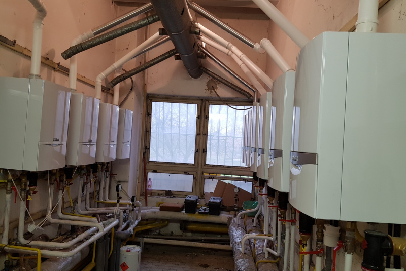 Ústredné kúrenie / PRIEMYSELNÉ  OBJEKTY / VÝROBNÉ  HALY - foto