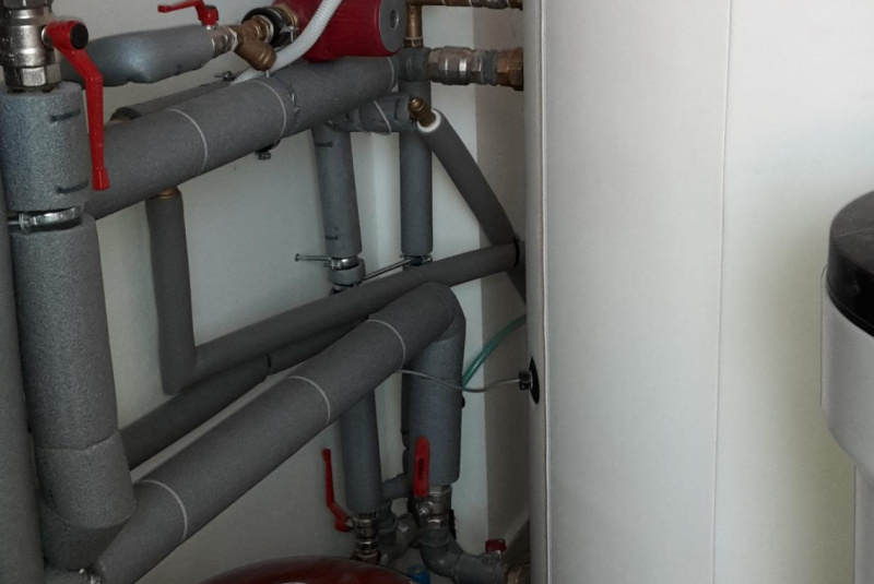 Voda, kanál (zdravotechnika ZTI) / PRIEMYSELNÉ OBJEKTY / VÝROBNÉ HALY - foto