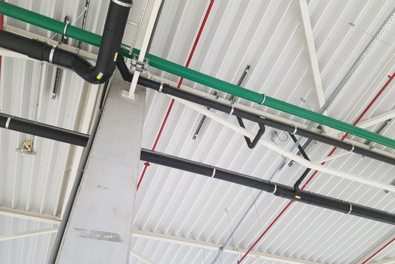 Voda, kanál (zdravotechnika ZTI) / PRIEMYSELNÉ OBJEKTY / VÝROBNÉ HALY - foto