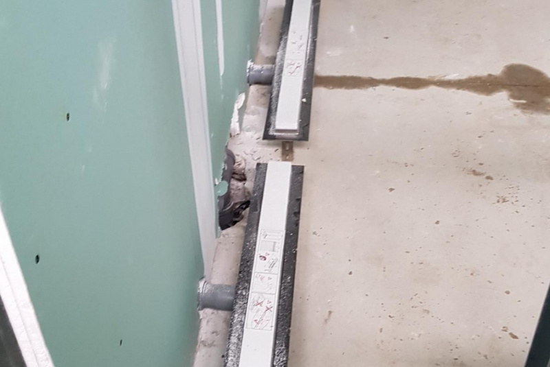 Voda, kanál (zdravotechnika ZTI) / BYTOVÉ DOMY - foto