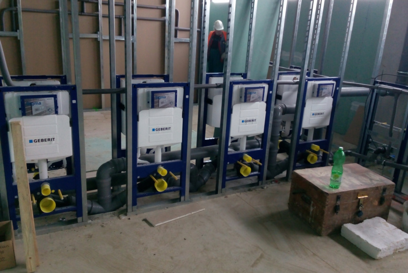 Voda, kanál (zdravotechnika ZTI) / BYTOVÉ DOMY - foto