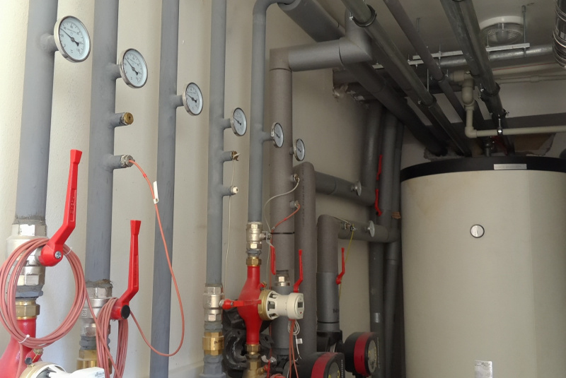 Voda, kanál (zdravotechnika ZTI) / BYTOVÉ DOMY - foto