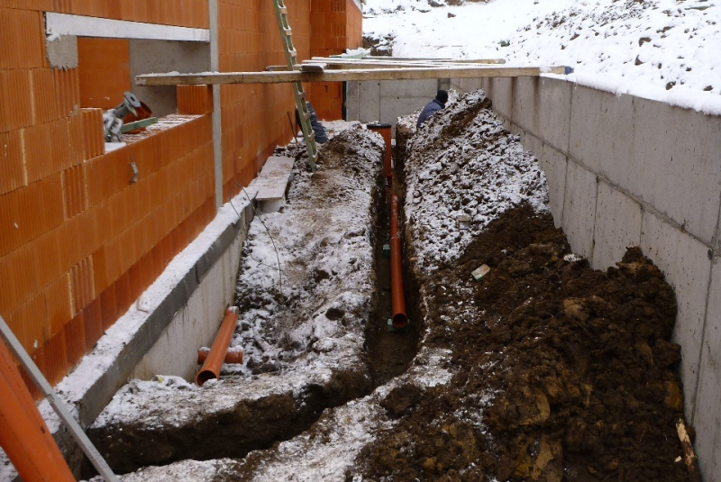 Voda, kanál (zdravotechnika ZTI) / RODINNÉ DOMY - foto