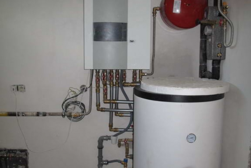 Voda, kanál (zdravotechnika ZTI) / RODINNÉ DOMY - foto