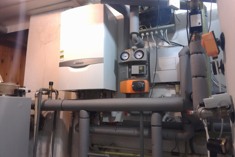 Voda, kanál (zdravotechnika ZTI) / RODINNÉ DOMY - foto