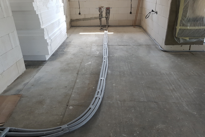 Voda, kanál (zdravotechnika ZTI) / RODINNÉ DOMY - foto