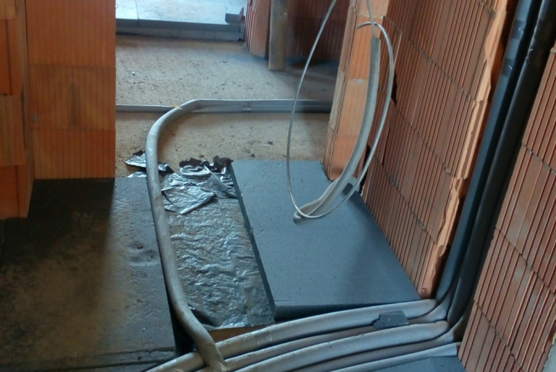 Voda, kanál (zdravotechnika ZTI) / RODINNÉ DOMY - foto