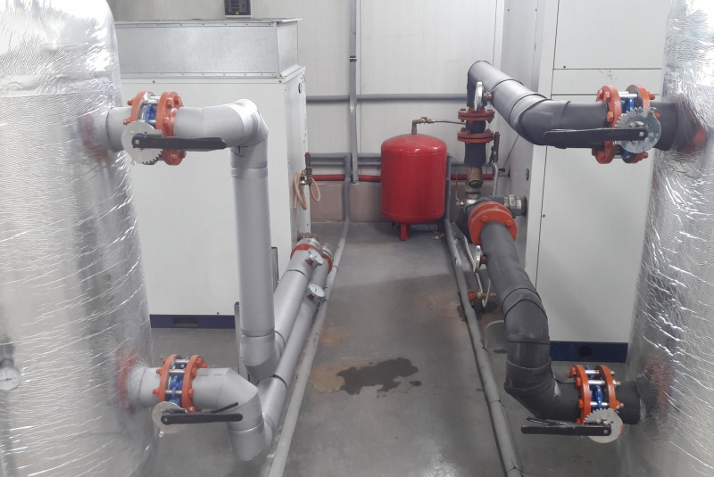 Technické, priemyselné, potrubné rozvody / Rozvod pary - foto