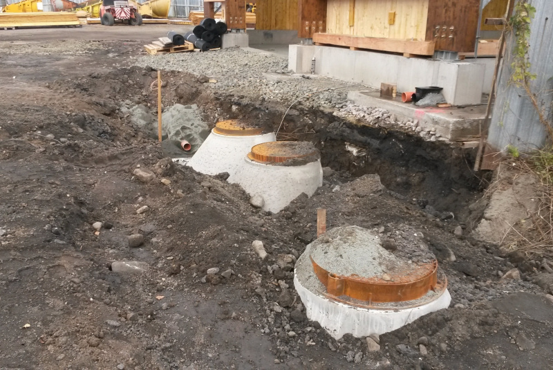 Ostatné / Objekty pre odvádzanie dažďovej vody (Retenčné a akumulačné nádrže, vsakovacie objekty, odlučovače ropných látok, lapače tukov) - foto