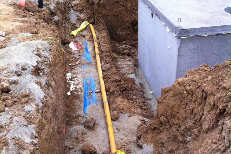 Ostatné / Objekty pre odvádzanie dažďovej vody (Retenčné a akumulačné nádrže, vsakovacie objekty, odlučovače ropných látok, lapače tukov) - foto