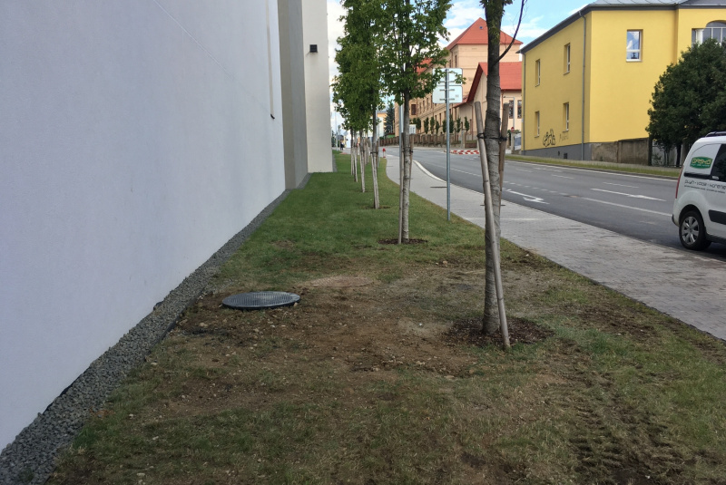 Ostatné / Objekty pre odvádzanie dažďovej vody (Retenčné a akumulačné nádrže, vsakovacie objekty, odlučovače ropných látok, lapače tukov) - foto