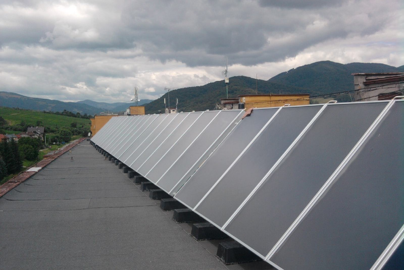 Ostatné / Obnovitelné zdroje (tepelné čerpadlá, solárne panely, fotovoltaické panely) - foto